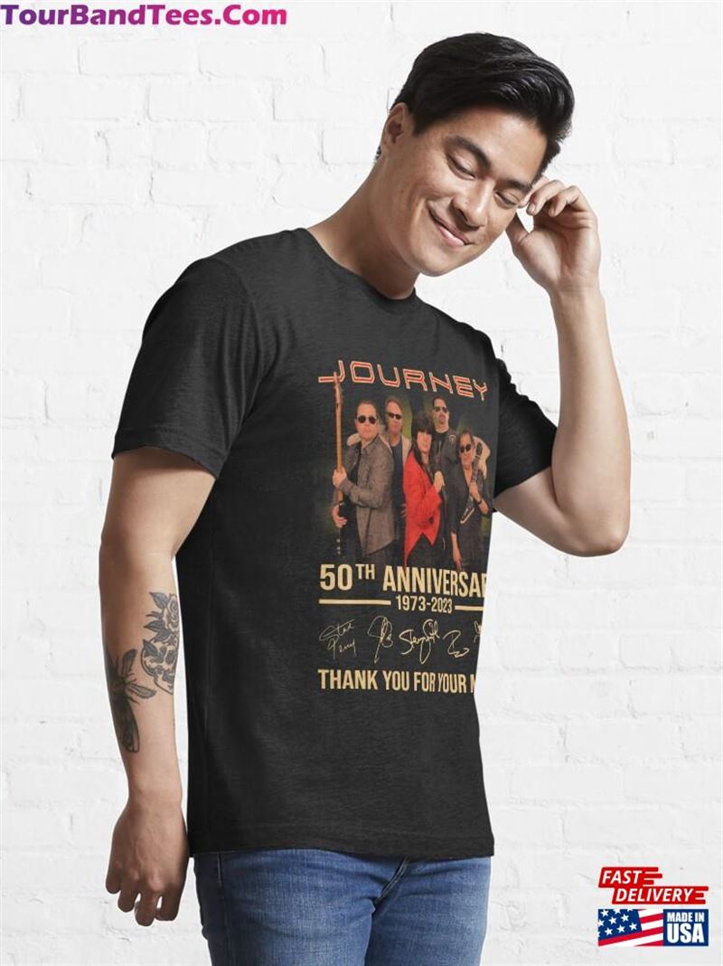 50Th Anniversary Thank You For Memories Signatures Essential T-Shirt Sweatshirt 29Uf119143 – Utopia Fashion