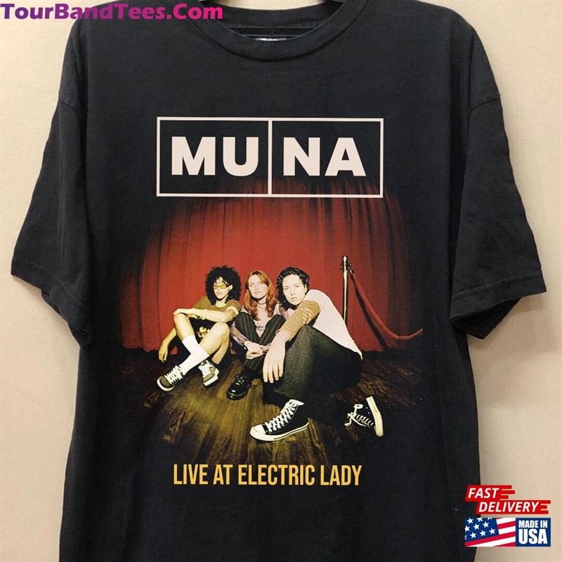 Comfort Color Live At Electric Lady Muna Concert Gift For Fans Hoodie Classic 29Uf124048 – Utopia Fashion