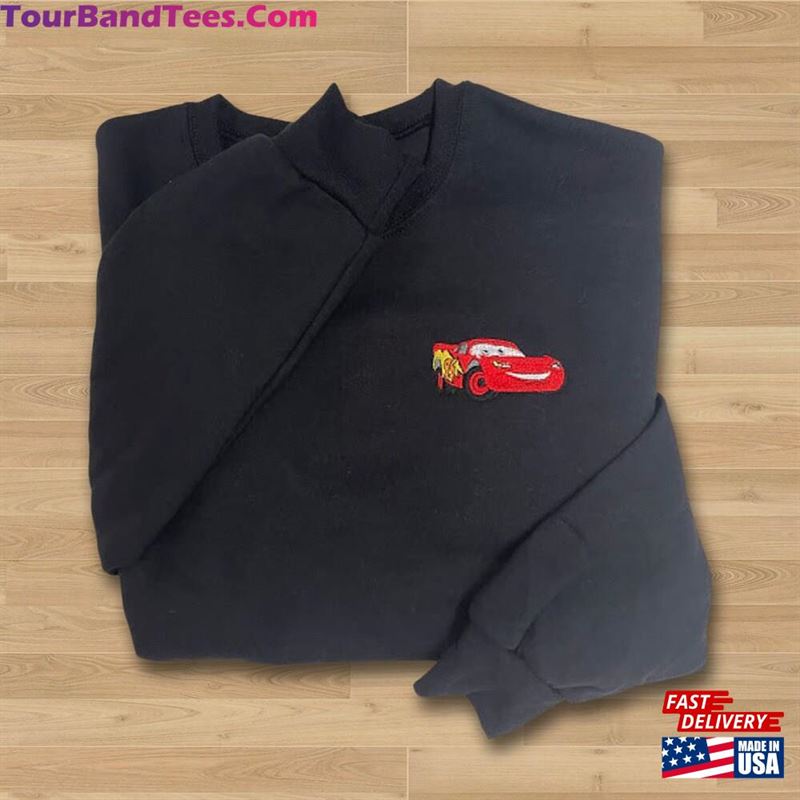 Disney’S Cars Lightning Mcqueen Mater Or Sally Embroidered Crewneck Sweatshirt Hoodie Unisex 29Uf136546 – Utopia Fashion