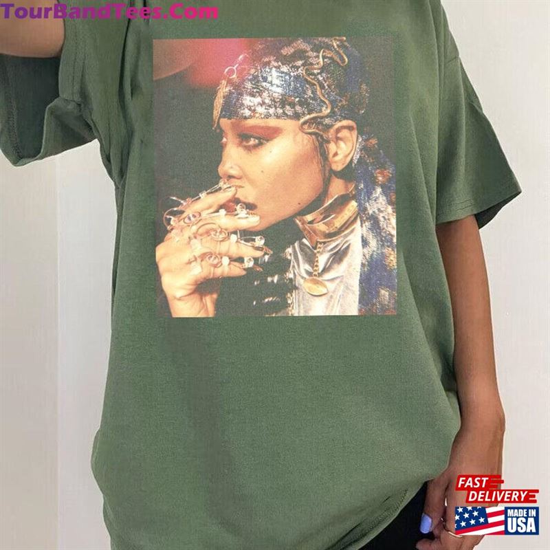 Erykah Badu Tour Unfollow Me Shirt Graphic Sweatshirt Hoodie 29Uf123066 – Utopia Fashion