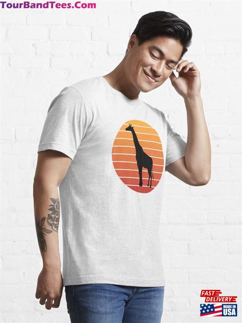 Giraffe Lovers Retro Vintage Style Animal Lover Gift Funny T-Shirt Classic 29Uf123458 – Utopia Fashion