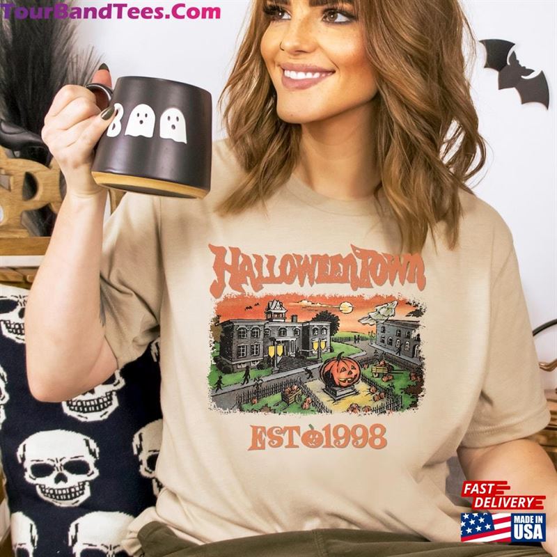 Halloweentown Est Shirt Halloween University Classic T-Shirt 29Uf122841 – Utopia Fashion