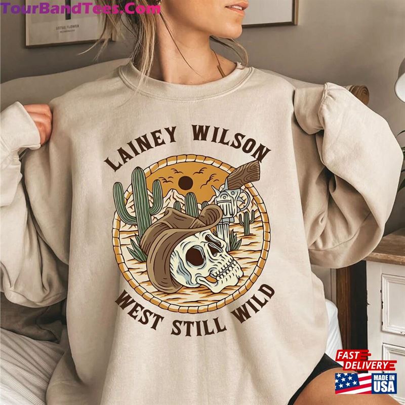 Lainey Wilson Bull Skull T-Shirt Retro 90S Shirt Country Music Classic 29Uf131347 – Utopia Fashion