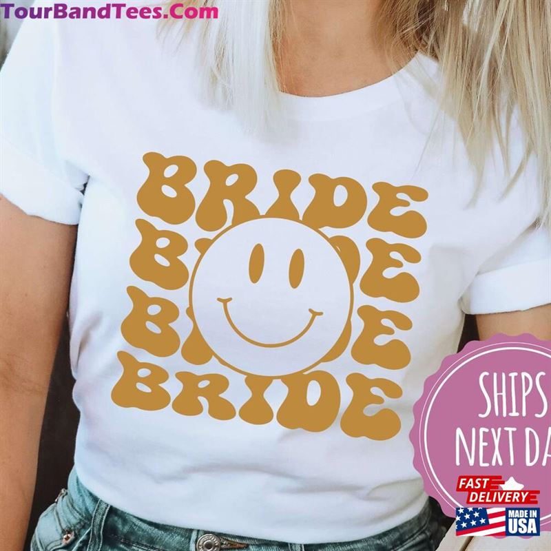 Smiley Bride Shirt T-Shirt Gift Sweatshirt 29Uf119034 – Utopia Fashion