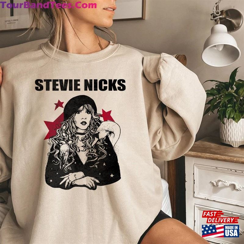 Stevie Nicks Sweatshirt Vintage T-Shirt Shirt Unisex Hoodie 29Uf136481 – Utopia Fashion