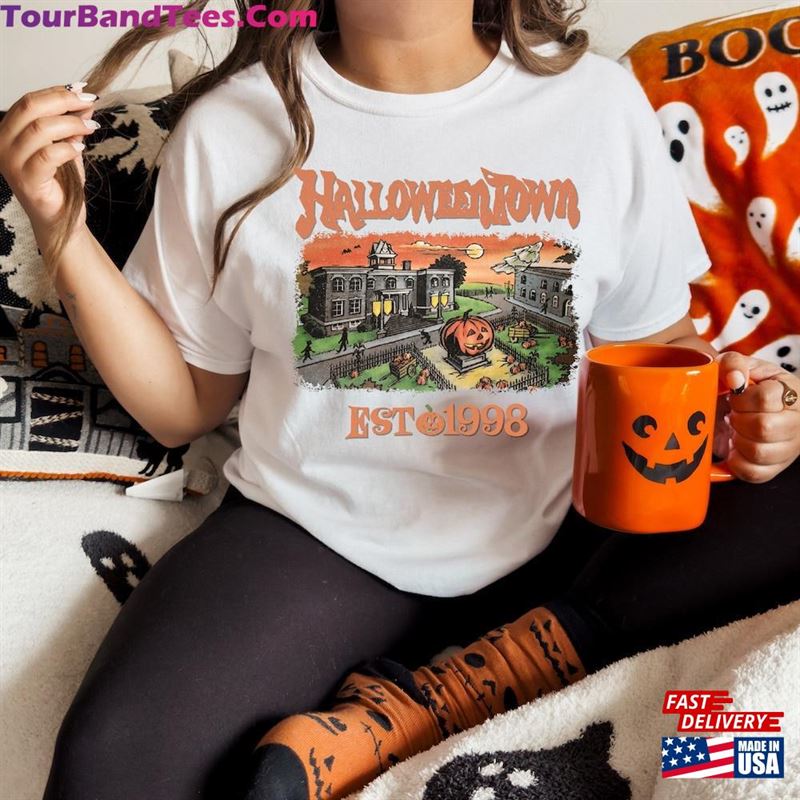 Vintage Halloweentown Est Shirt Halloween University Unisex Classic 29Uf123552 – Utopia Fashion